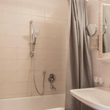 Alpine Hotel Plangeross