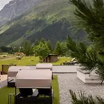 Alpine Including Summercard Hotel Plangeross