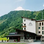 Hotel Alpine